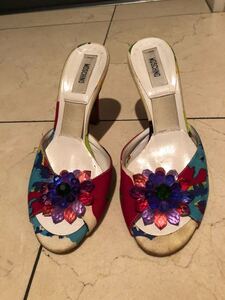 モスキーノMOSCHINOお花ビーズ花柄サンダル