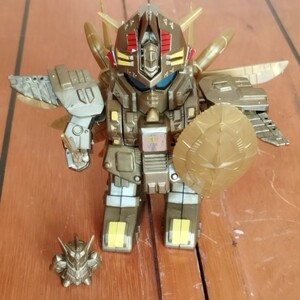 ジャンク品 バンダイ 元祖SDガンダム 真聖機兵ガンレックス プラモデル 完成品 箱無し