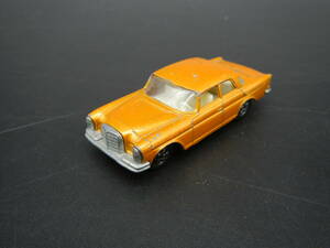 MATCHBOX　マッチボックス　№46　MERCEDES 300SE　ヴィンテージ　レトロ　ミニカー　メルセデス