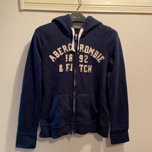 Abercrombie&Fitch ジップパーカー L