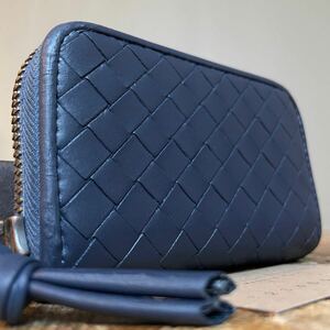 一円　美品　 ボッテガヴェネタ　 BOTTEGA VENETA イントレチャート　 財布　 男女　 ロングウォレット　 ネイビー　コインパー　付属品有