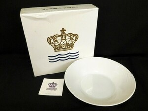 K702★ロイヤルコペンハーゲン ホワイトフルーテッド 24CM 深皿 ROYAL COPENHAGEN WHITE FLUTED DEEP PLATE 未使用品★送料780円〜