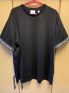 正規 20SS BURBERRY LONDON ENGLAND バーバリー by Riccardo Tisci トリミング 袖 ロゴ テープ Tシャツ 黒 M CNSOUFOU1QUA 8026224