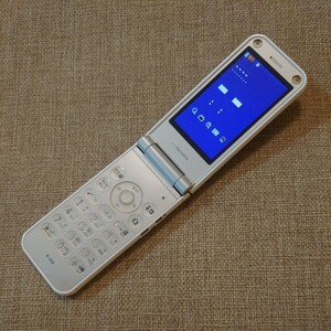 N-06B docomo 白