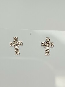 ☆K18wg★天然ダイヤ0.06ct☆ピアス★56