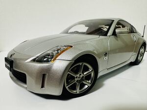 AutoArtオートアート/Nissan日産 フェアレディZ 350Z Z33 1/18 絶版