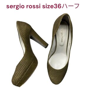 美品　セルジオロッシ　パイソンレザー　蛇皮　パンプス　36ハーフ、23.5㎝　sergio rossi