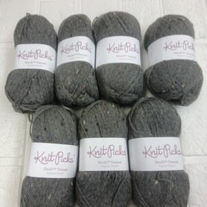 100円〜 毛糸 手芸材料 編み物■Knit Picks グレー色・7玉