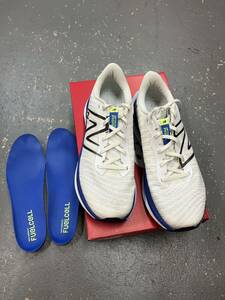 NEW BALANCE FUELCELL PROPEL V4 サイズ27.5 ワイズD TPUプレート入り