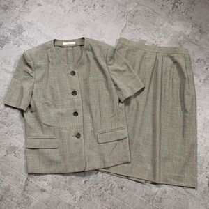 【DAKS】ダックス(上11AR下70-95) 日本製 背抜き ノーカラージャケット スカート 総柄セットアップスーツ