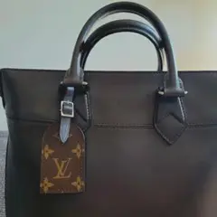 【超レア希少品】【Louis Vuitton】『キュイール オンブレ カバ』