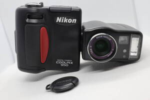 Nikon COOLPIX 950