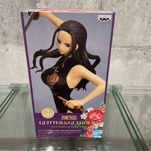 ◯未開封 ワンピース ニコ・ロビン ブラック GLITTER＆GLAMOURS NICO ROBIN KUNG FU STYLE フィギュア 2F棚上