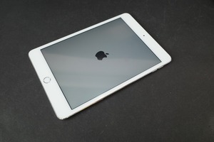 1円～ ジャンク アクティベーションロック Apple アップル iPad mini 4 Wi-Fi+Cellular 128GB NK772J/A タブレット シルバー