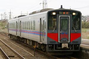 鉄道写真　西日本旅客鉄道（JR西日本）　キハ126系10番台　Lサイズ