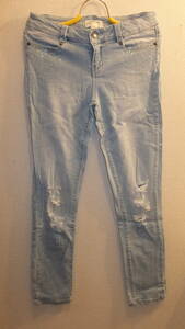 ★FOREVER 21★フォーエバー21パンツレディースジーンズ　パンツサイズ27ウエスト約79Cm Ladies Jeans size27 ジーパン　USED IN JAPAN