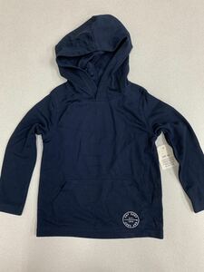 ★GAP★海にUVカット★ＵＰＦ40＋★新品★紺★ネイビー★130ｃｍ★紫外線対策★砂浜に上がったときに★ラッシュガードの代わりにすす