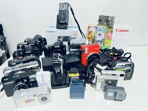 1円～【通電確認未実施・ジャンク】フィルム デジタルカメラ コンデジ Canon Nikon SONY FUJIFILM Olympus まとめ 大量 色々 計19台