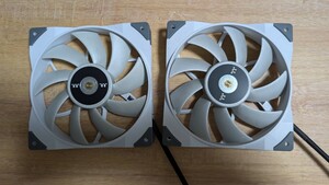 Thermaltake TOUGHFAN CL-F118-PL14WT-A 140mm PCケースファン