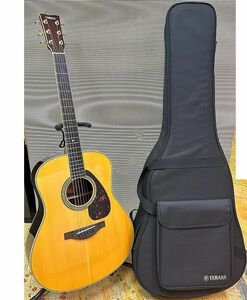 ♪♪美品　YAMAHA ヤマハ アコースティックギター LL6 ARE (ナチュラル)　ソフトケース付 ♪♪