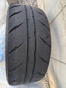 シバタイヤ TW200 （200T） 235/40R18 4本セット 走行少な目 タイムアタック向け