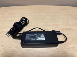 ②TOSHIBA　純正　Dynabook ACアダプタ　PA5083U-1ACA 入力：100-240V　出力：19V 6.32A 