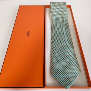 エルメス（HERMES）スカイブルーマルチカラードットネクタイ