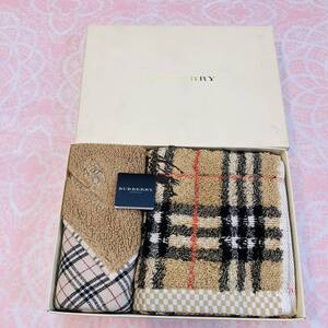 【人気柄】新品/2枚/BURBERRY/タオルハンカチ/正規品/バーバリー/綿100%/未使用/即決あり/匿名発送/ハンドタオル/ウォッシュタオル/箱入