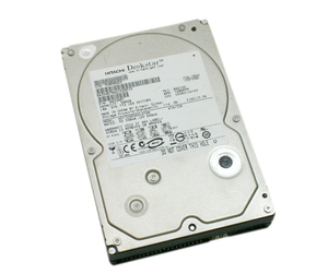 HITACHI Deskstar T7K500 (HDT725050VLAT80) 500GB IDE 7200rpm