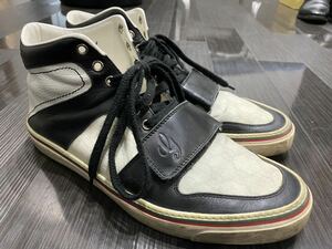 GUCCI ハイカット　スニーカー　8 中古