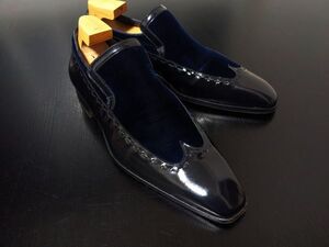 使用少 サントーニ 6.5 Santoni ウィングチップ ベロアコンビレザー ドレスローファー 黒×濃紺 9711