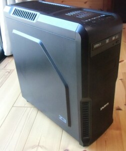 ミドルタワーPCケース ZALMAN Z3 電源(動作確認済500W)／12cmファン（2個）／DVDドライブ付き