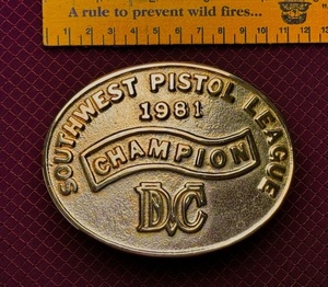 【市】バックル① SOUTHWEST PISTOL LEAGUE "1981 CHAMPION" DVC