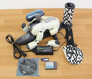 △ジャンク品△ SONY ソニー AIBO ERS-7M3 アイボ 破損品（動作不可）（2733191）