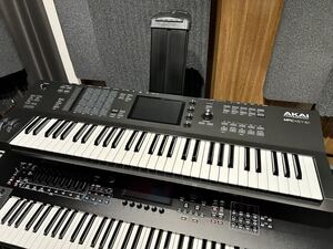 AKAI MPC Key 61【新品同様品】