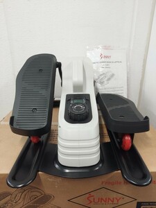 美品 動作確認済SUNNY HEALTH&FITNESS磁気式アンダーデスクエリプティカルSF-E3872くるくる サイクル 自転車 有酸素運動 筋トレ/ステッパー