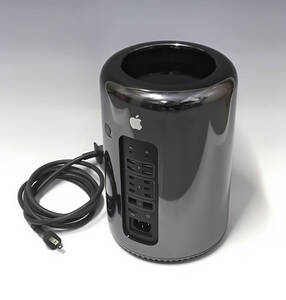 【円筒最速Mac Pro 美品】Mac Pro Late 2013 12コア 2.7GHz、FirePro D700、64GBメモリ、500GBSSD