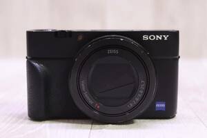 SONY Cyber-shot DSC-RX100M3・ 3.0型(4:3)・約2010万画素・光学ズーム2.9倍・ Wi-Fi ・本体内充電・コンパクトデジタルカメラ