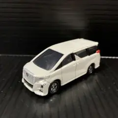 トミカ Toyota ALPHARD ホワイト NO.12