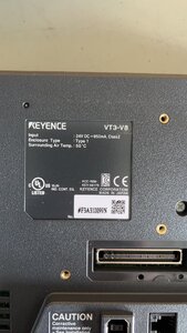 中古 KEYENCE TOUCH PANEL VT3-E3/VT3-V8 通電OK(DBER41122C031)