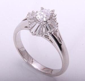 《質屋出品》Pt900★天然ダイアモンド0.311ct+0.42ctリング★C-4366