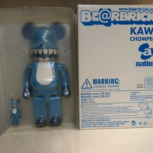 ベアブリック KAWS a-nation メディコムトイ BE@RBRICK カウズ OriginalFake オリジナルフェイク BAPE　完備品　美品　箱潰れ多少あり