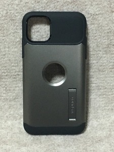 耐衝撃 Spigen シュピゲン スマホケース iPhone 11 pro MAX　ガンメタル 米軍MIL規格取得