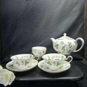 へ287.WEDGWOOD WILD STRAWBERRY ENGLAND 1759 ティーセット カップ＆ソーサー ティーポット 湯呑み