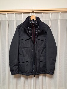 MONCLER　ヘクター　ダウンジャケット　