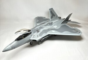 【完成品】アカデミー 1/48 アメリカ空軍 制空戦闘機 F-22 ラプター