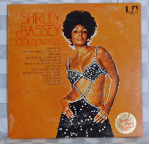 SHIRLEY BAASSEY/GOLDEN PRIZE　シャーリー・バッシー/帰り来ぬ青春　(GP64) LPレコードです。