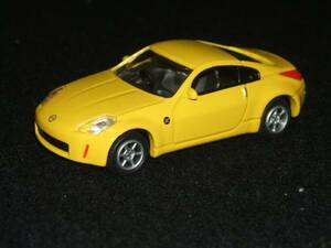 EPOCHカプセルエムテック1/72日産フェアレディZ(Z33) イエロー NISSAN FAIRLADY Z 350Z