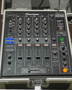 ケース付き即使用可能セット■PIONEER DJM-800＋ROADREADY RR12MIX ■中古