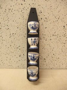 0240241w【DELFT BLUE エッグカップ4点セット】エッグスタンド/オランダ？/ハンドペイント/風車/花/壁掛け付き/オブジェ/中古品/デルフト